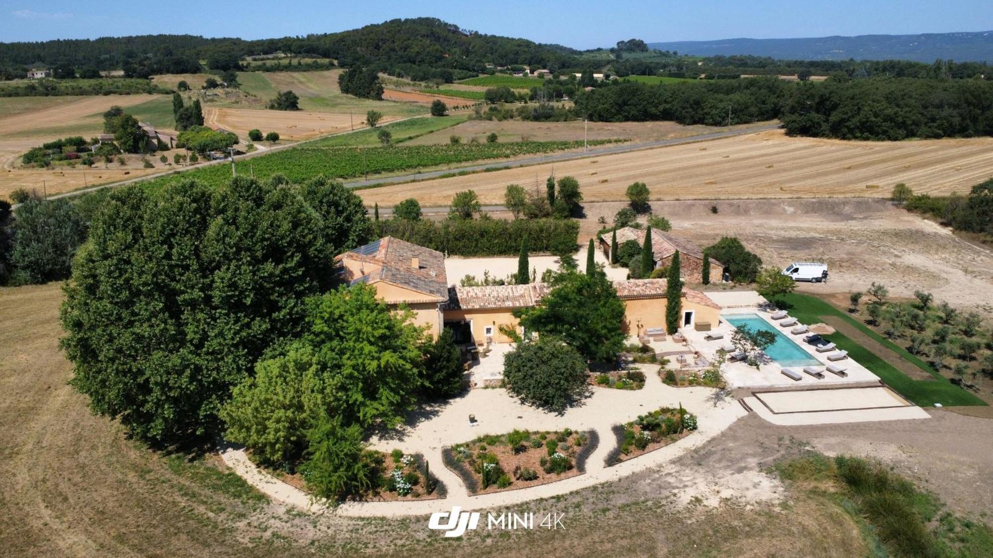 Bastide Des 7 Soeurs Hotel Roussillon  Exterior photo