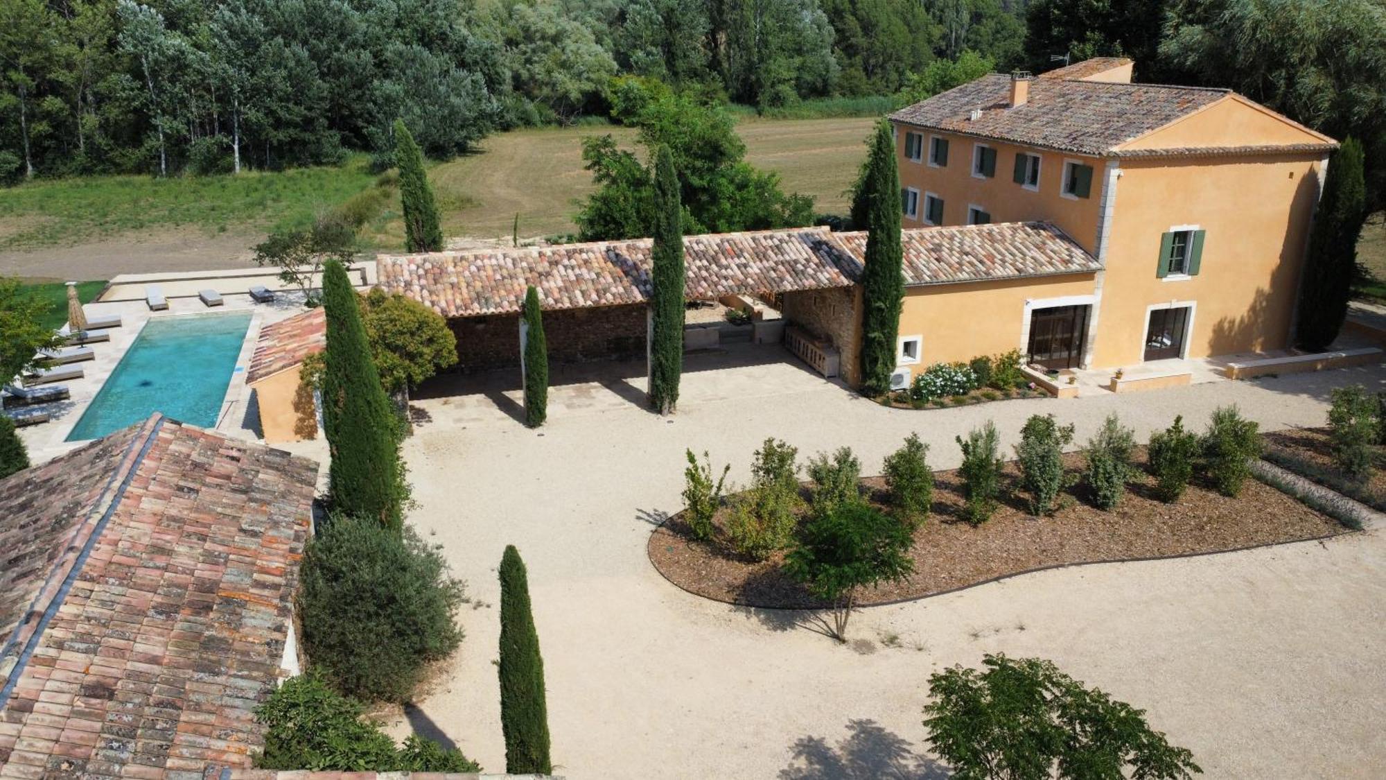 Bastide Des 7 Soeurs Hotel Roussillon  Exterior photo